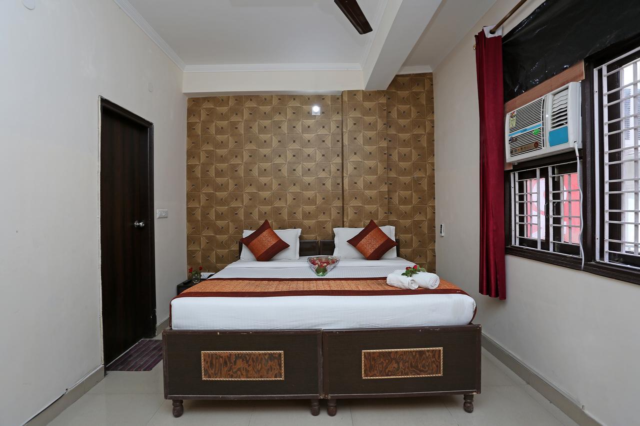 Hotel Avalon Nuova Delhi Esterno foto