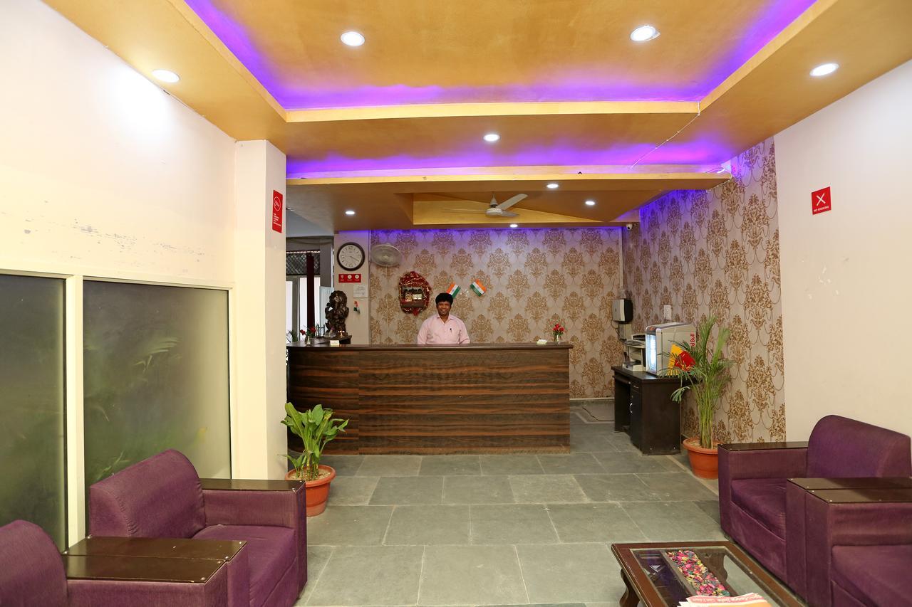 Hotel Avalon Nuova Delhi Esterno foto